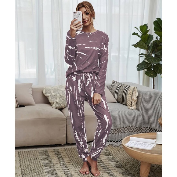 Purple Marble Print Long-Sleeve Tee & Joggers - Picture 1 of 4